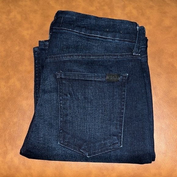 7 For All Mankind Jen 7 Slim Straight Size 2 - Picture 3 of 16